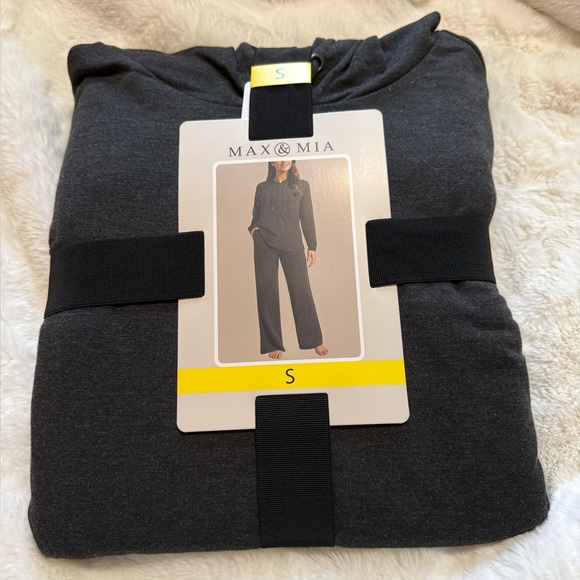 NWT Max & Mia Women's 2 Piece Hoodie Lounge Set Gray (Heather Charcoal) - Picture 4 of 5